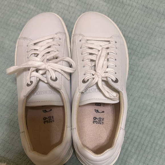 Birkenstock white sneaker. - Picture 2 of 5